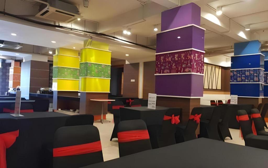 U Stay Hotel Mangga Besar Jakarta Exterior foto