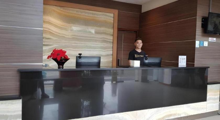 U Stay Hotel Mangga Besar Jakarta Exterior foto